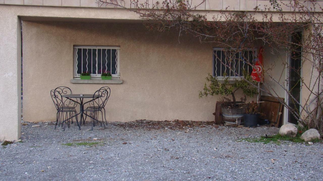 Studio/Gite Les Papillons Lablachère Exterior foto